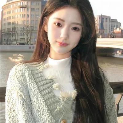歌手是谁海报