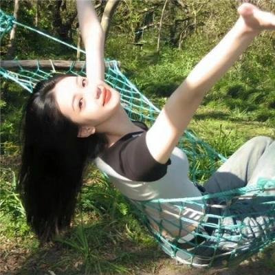 迷之血红海报