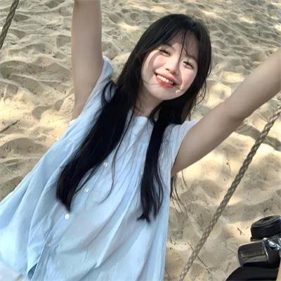 好莱坞芭比电影版海报